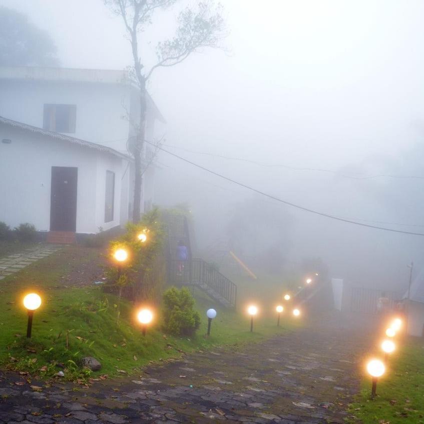 Mist Woods Vagamon Hotell Eksteriør bilde