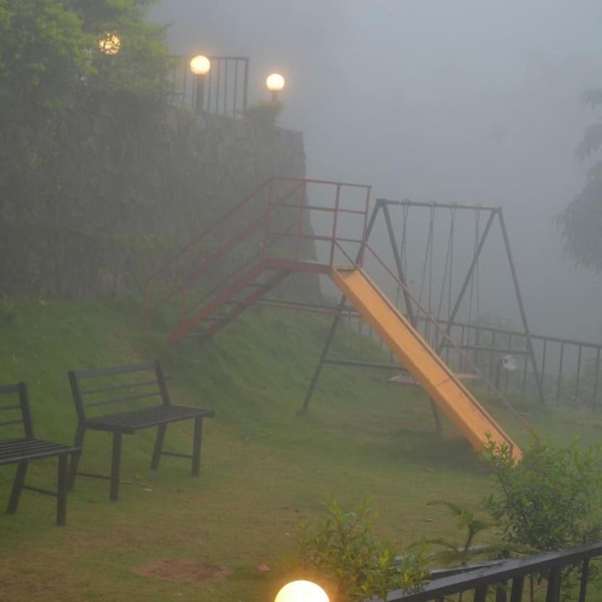 Mist Woods Vagamon Hotell Eksteriør bilde